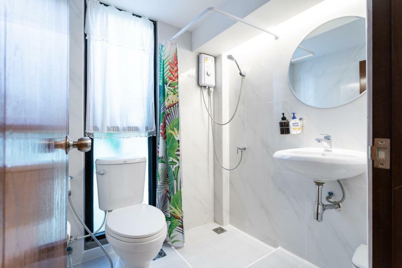 Bed and Breakfast Baan Boon Bangkok Esterno foto